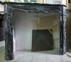 Камин антикварный мраморный (каминный портал) Villa Nuova B041106