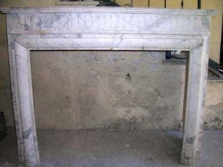 Камин антикварный мраморный (каминный портал) Villa Nuova B019703