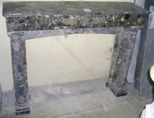 Камин антикварный мраморный (каминный портал) Villa Nuova B026403